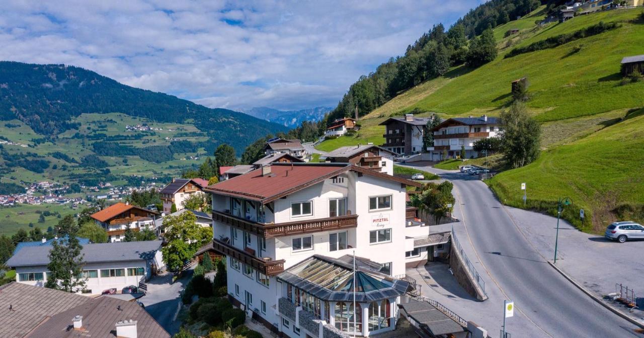 Апарт отель Pitztal Living Йерценс Экстерьер фото