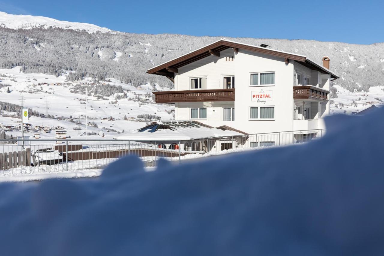 Апарт отель Pitztal Living Йерценс Экстерьер фото